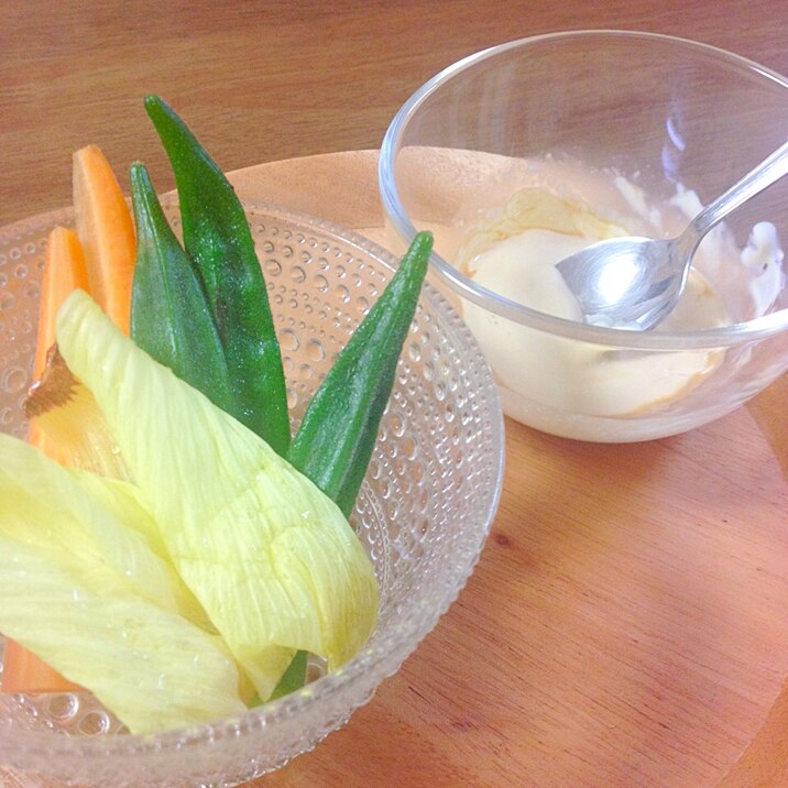 花オクラとスティック野菜のマヨ醤油ディップ レシピ 作り方 By 小みかん 楽天レシピ 花オクラとスティック野菜のマヨ醤油ディップ レシピ 作り方 By 小みかん 楽天レシピ